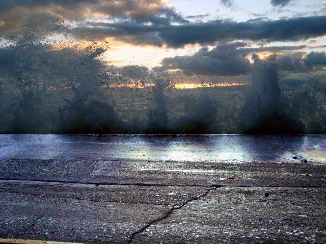 Wellenbrecher an der Kuestenstrasse a